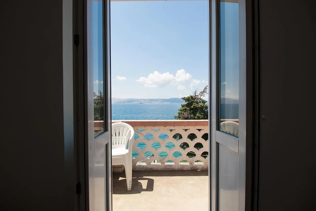 Apartments Josip By The Sea Novi Vinodolski